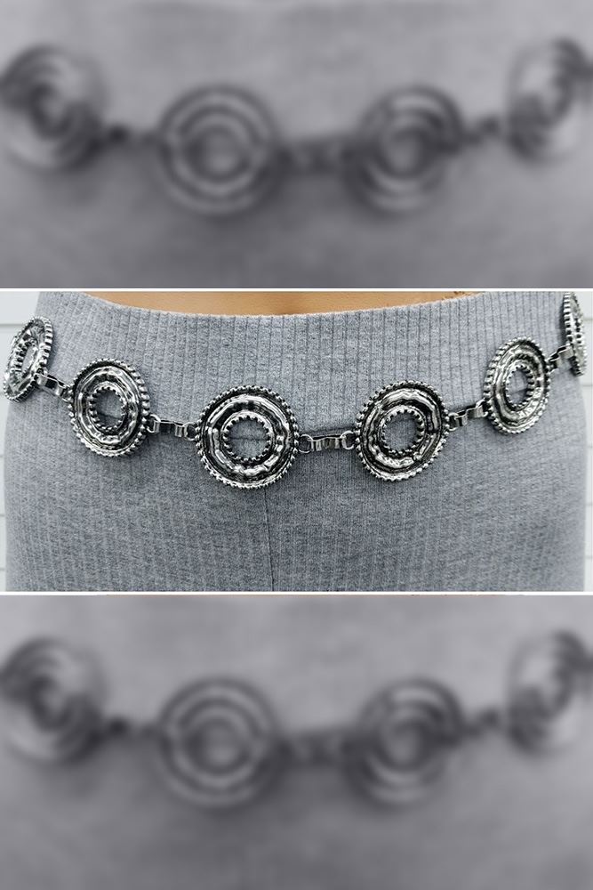 Circle Chain Statement Belt