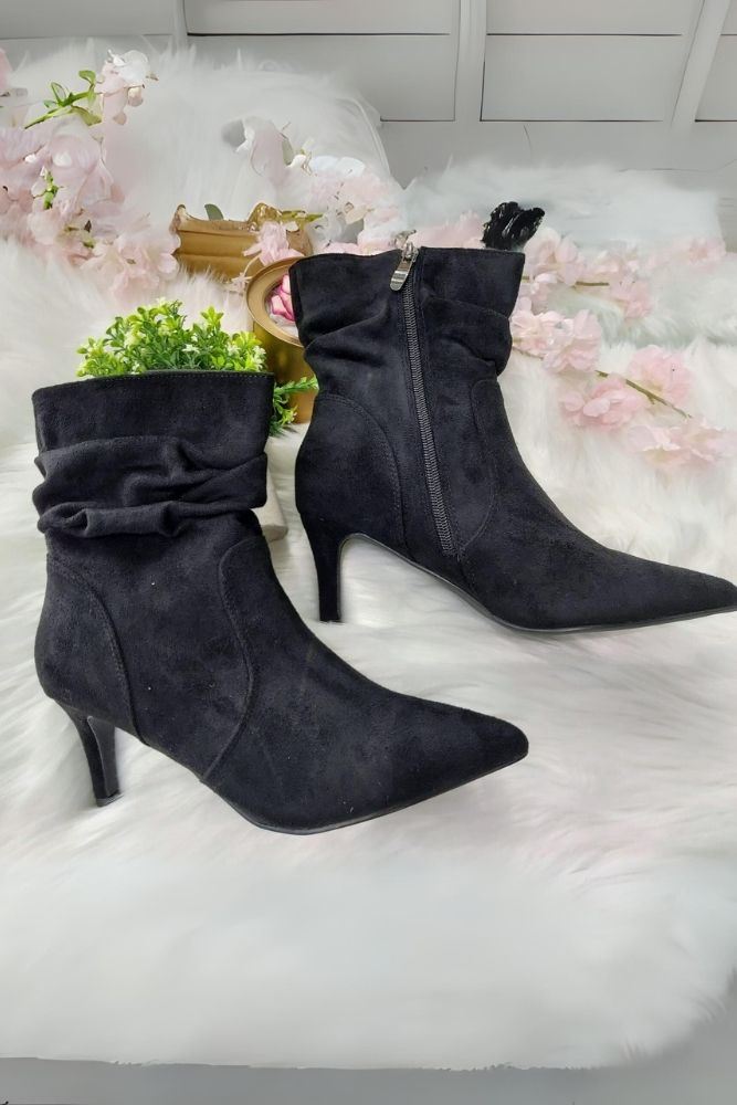 Cowgril Side Zipper Velvet Ankle Boot