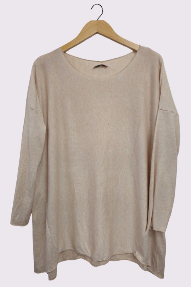 Oversized Soft Feel Slight Dip Hem Top