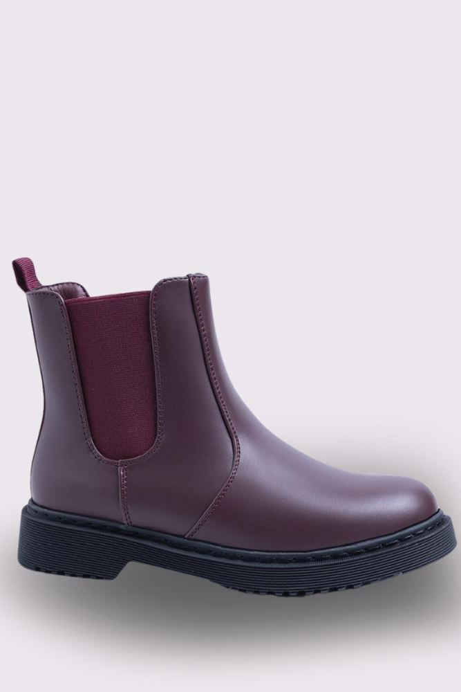 Round Toe Ankle Chelsea Boot