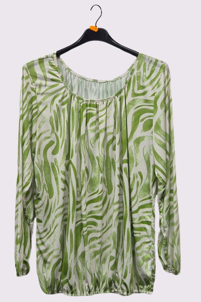 Waves Print Pleated Top