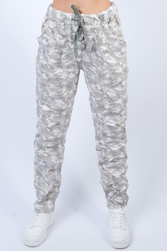 Camouflage Print Pockets Magic Pants