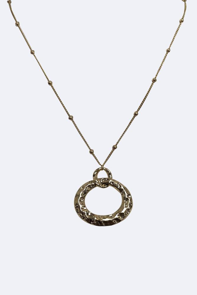 Interlocking Circles Pendant Chain Necklace