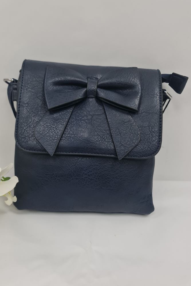 Bow Detail Crossbody Bag