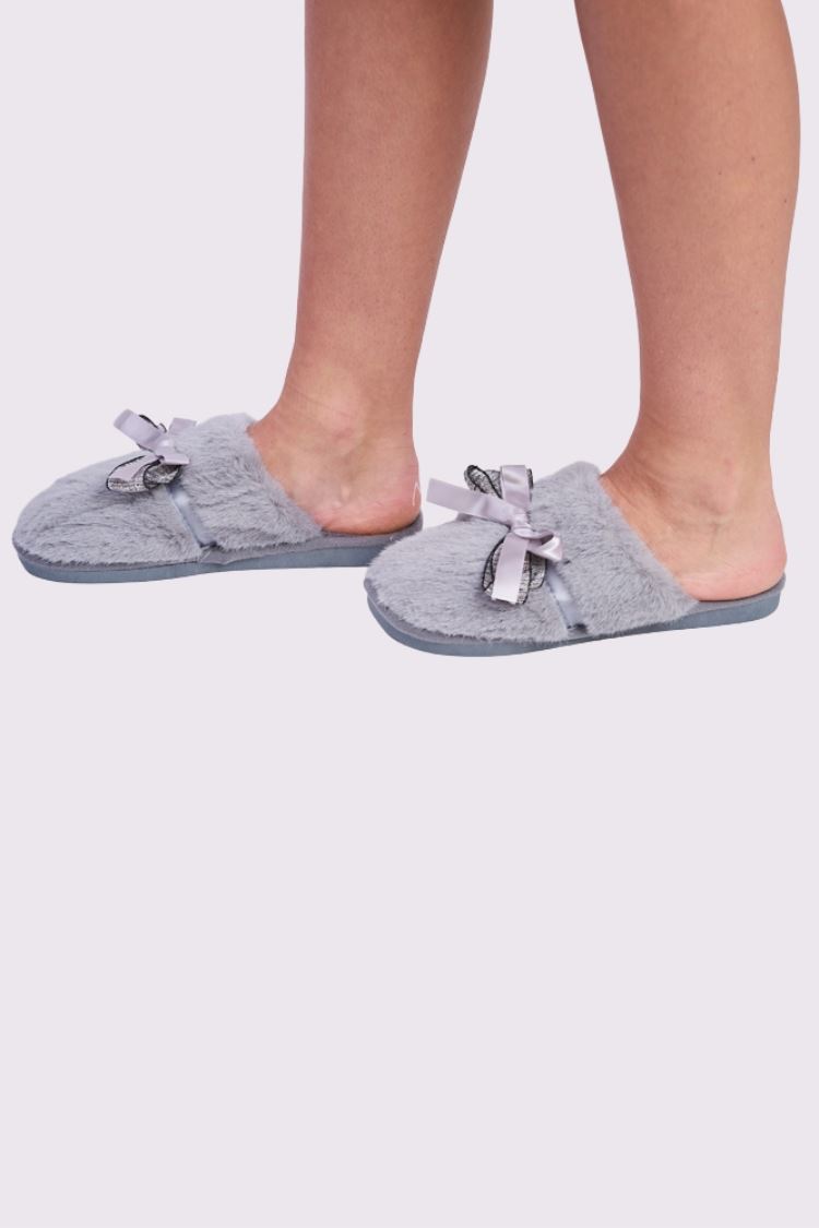 Bow Ribbon Details Faux Fur Slipper